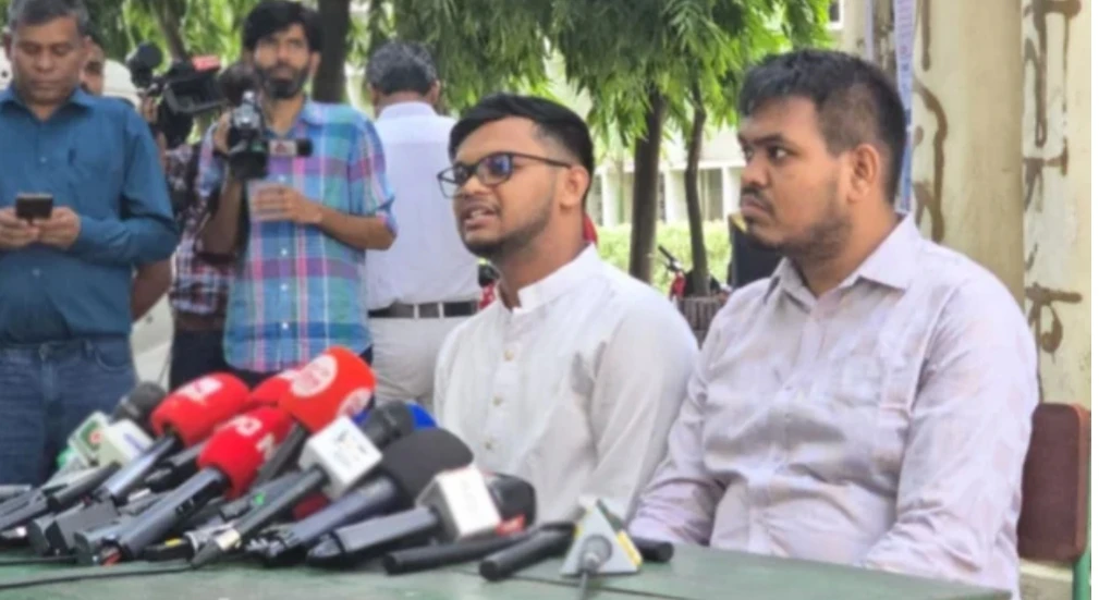 ডাকসু নির্বাচন থেকে সরে দাঁড়ালেন মাহিন সরকার