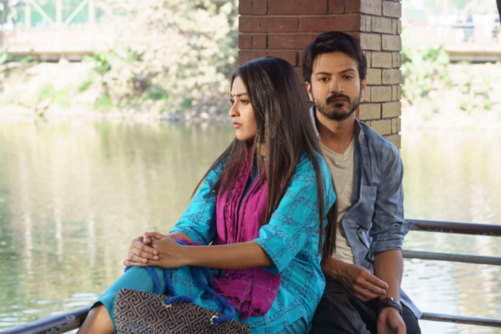কবিতা ও কণ্ঠের প্রেমে ইয়াশ-তটিনী
