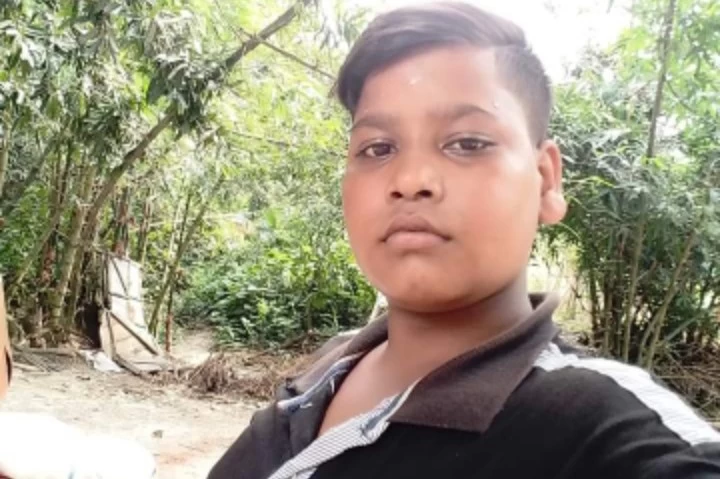 রাস্তার পাশে পাওয়া গেল অটোরিক্সা চালকের মরদেহ