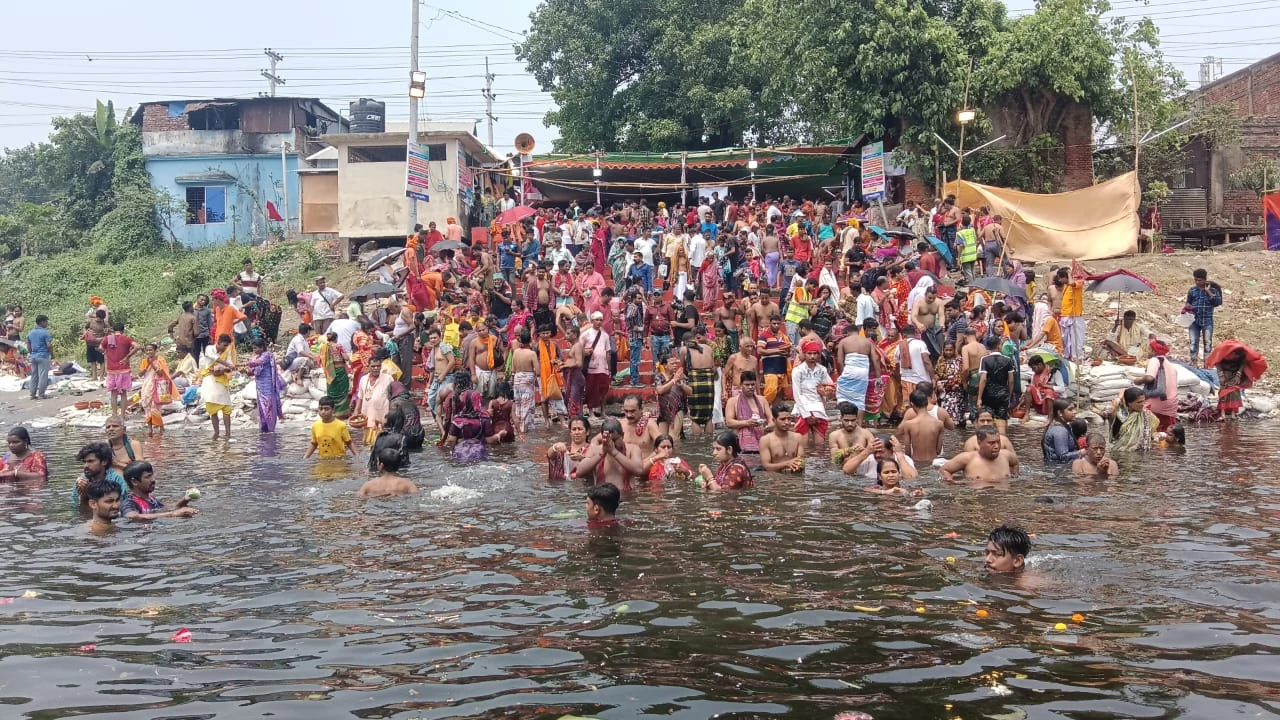লাঙ্গলবন্ধে স্নান উৎসবে নদীতে ডুবে শিশুর মৃত্যু