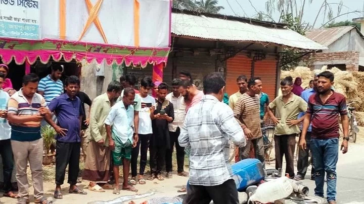 জয়পুরহাটে ট্রাক্টরের ধাক্কায় মোটরসাইকেল চালক নিহত