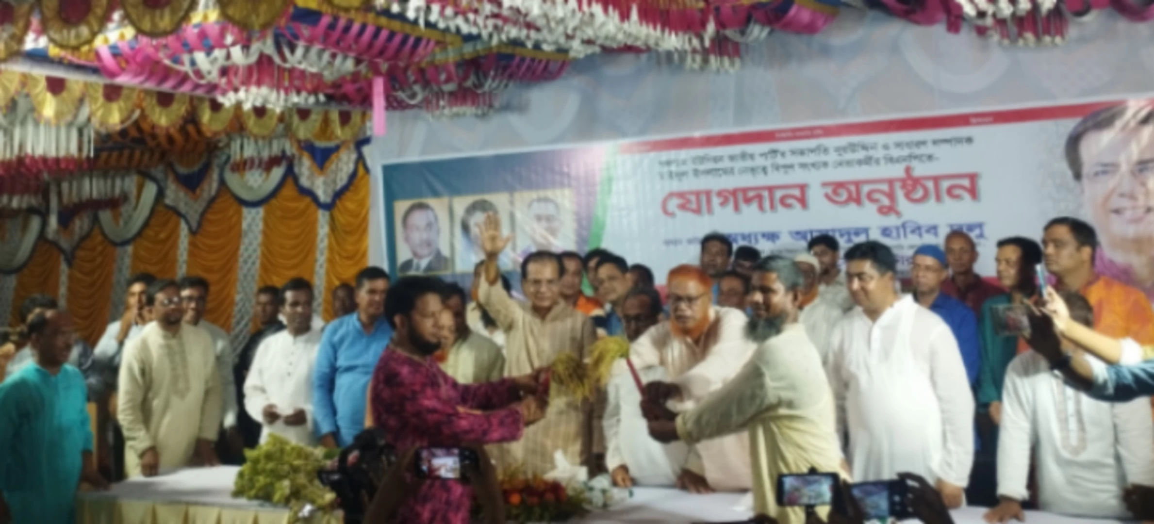 লালমনিরহাটে শতাধিক নেতাকর্মী বিএনপিতে যোগদান