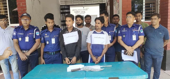 পরকীয়ার জেরে যুবককে কুপিয়ে গুরুতর যখম