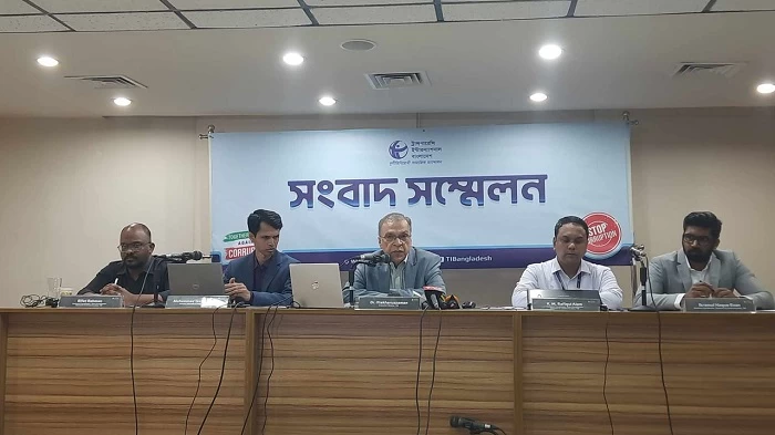সম্পদ বৃদ্ধিতে এমপিদের চেয়ে এগিয়ে উপজেলা চেয়ারম্যানরা