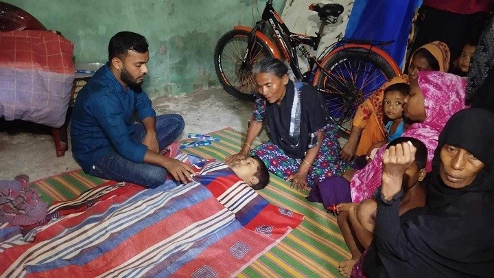 কুমিল্লায় কীটনাশক ছিটানো পুকুরে মাছ ধরতে নেমে শিশুর মৃত্যু
