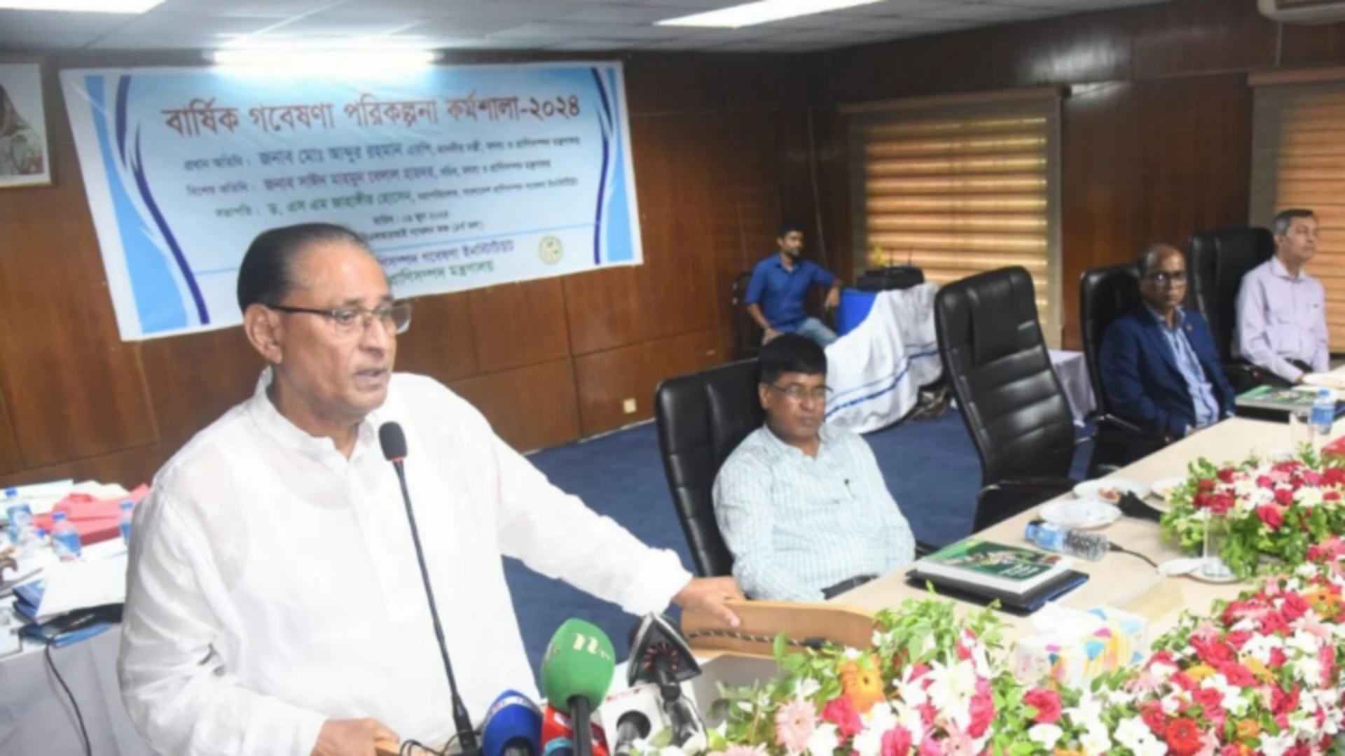 দেশীয় পশু দিয়েই কোরবানি: প্রাণিসম্পদ মন্ত্রী