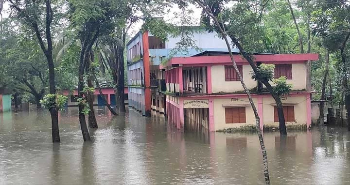 সিলেটে পানিবন্দি সাড়ে ৮ লাখ মানুষ