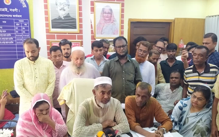 চতুর্থবার চেয়ারম্যান নির্বাচিত হওয়ায় এবাদুর রহমানকে সংবর্ধনা