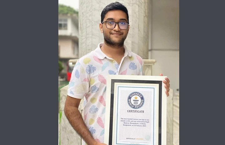 গিনেজ ওয়ার্ল্ড রেকর্ডে নাম লেখালেন নলছিটির অংকন