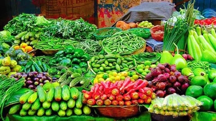 বাগেরহাটে বেড়েছে মাছ ও সবজির দাম