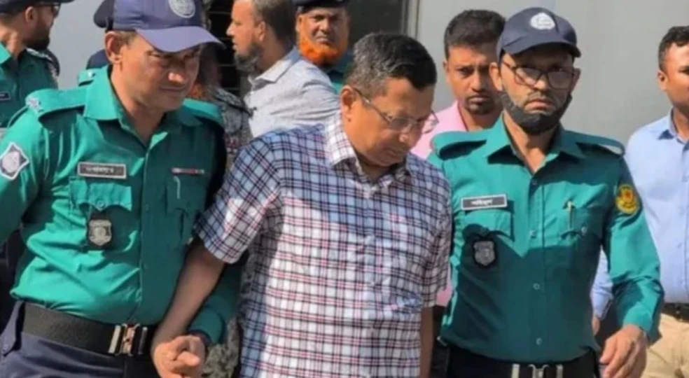 ‘সম্পূর্ণ সত্য প্রকাশের শর্তে সাবেক আইজিপিকে ক্ষমার বিষয়ে বিবেচনা করা হবে'
